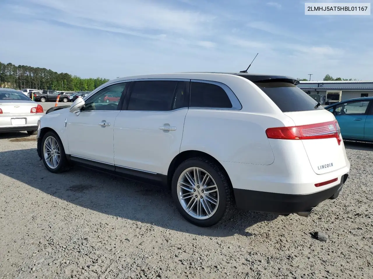 2017 Lincoln Mkt VIN: 2LMHJ5AT5HBL01167 Lot: 53826845