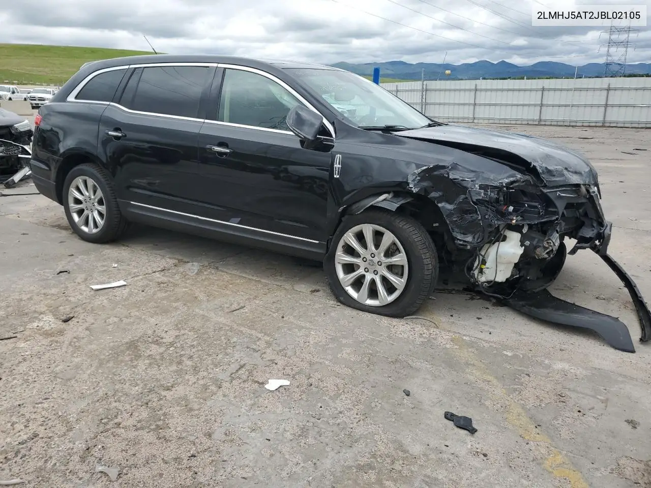2018 Lincoln Mkt VIN: 2LMHJ5AT2JBL02105 Lot: 58781435