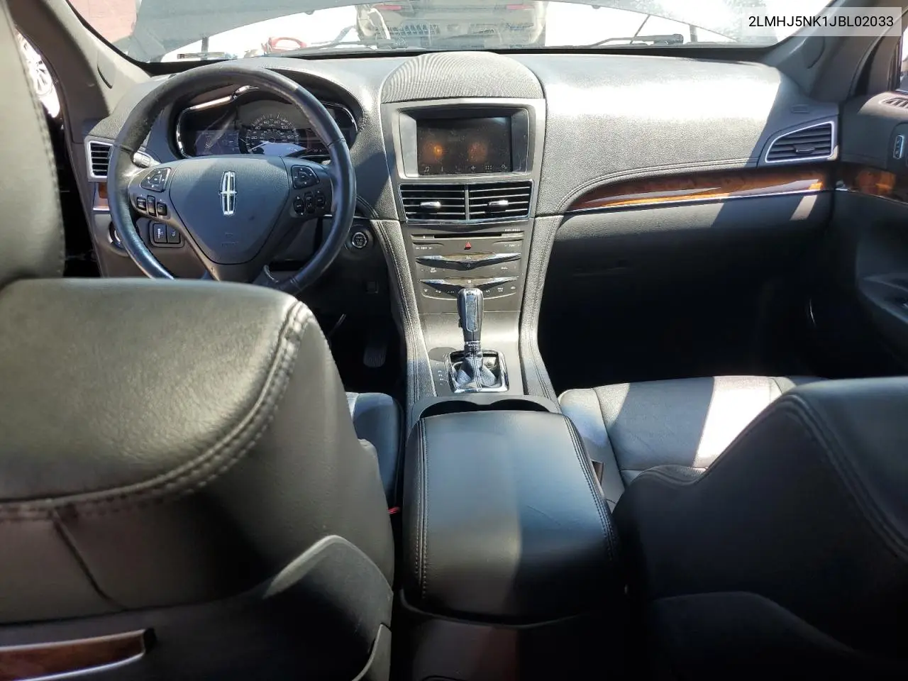 2018 Lincoln Mkt VIN: 2LMHJ5NK1JBL02033 Lot: 61633825