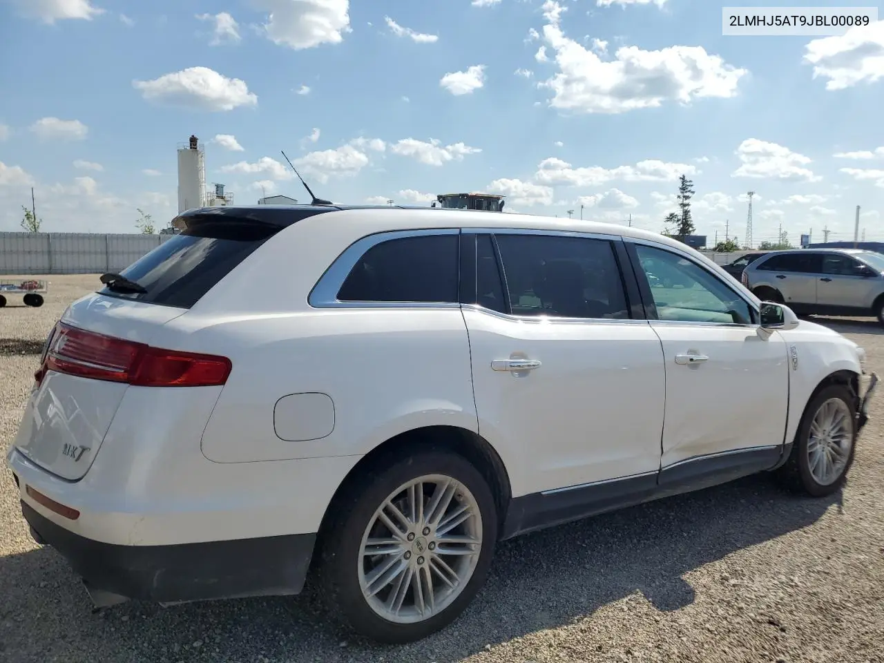 2018 Lincoln Mkt VIN: 2LMHJ5AT9JBL00089 Lot: 62914735