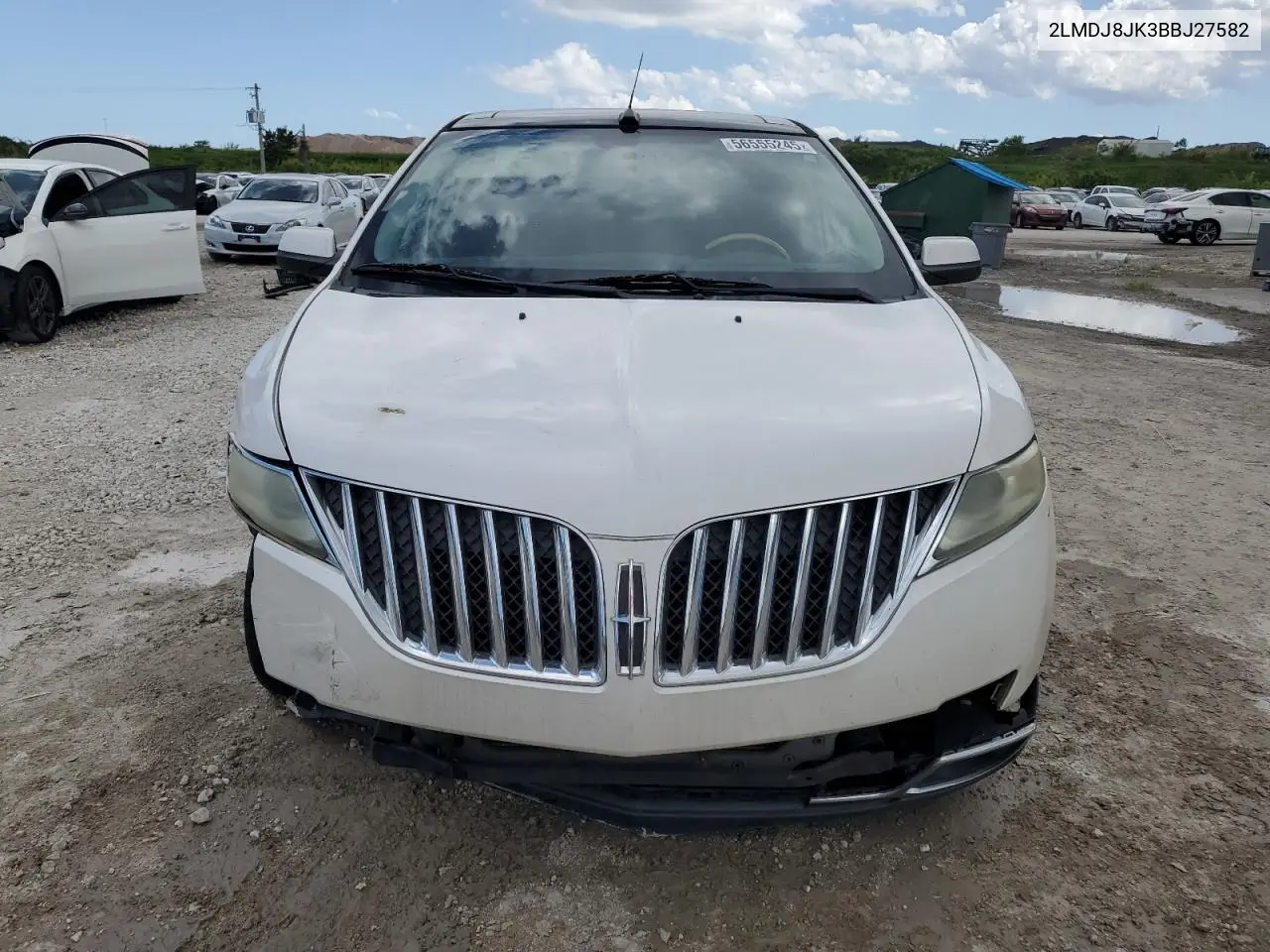 2011 Lincoln Mkx VIN: 2LMDJ8JK3BBJ27582 Lot: 56555245