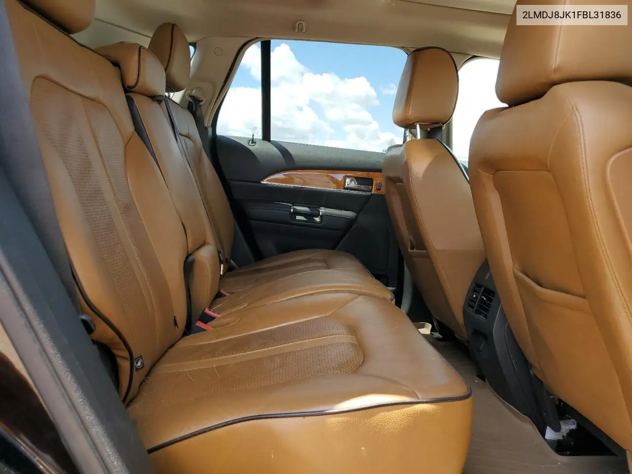 2015 Lincoln Mkx VIN: 2LMDJ8JK1FBL31836 Lot: 56241005