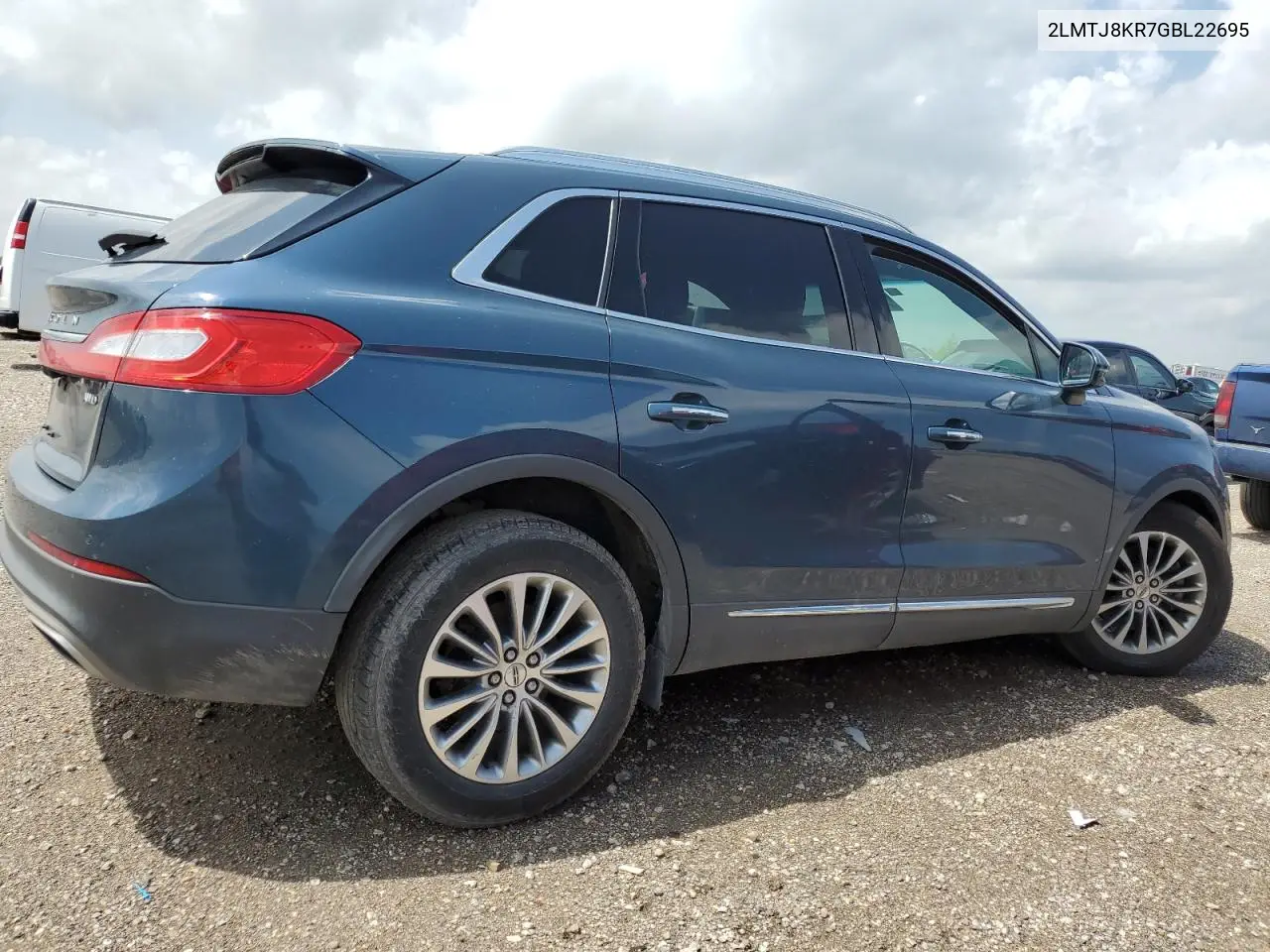 2016 Lincoln Mkx Select VIN: 2LMTJ8KR7GBL22695 Lot: 50999555