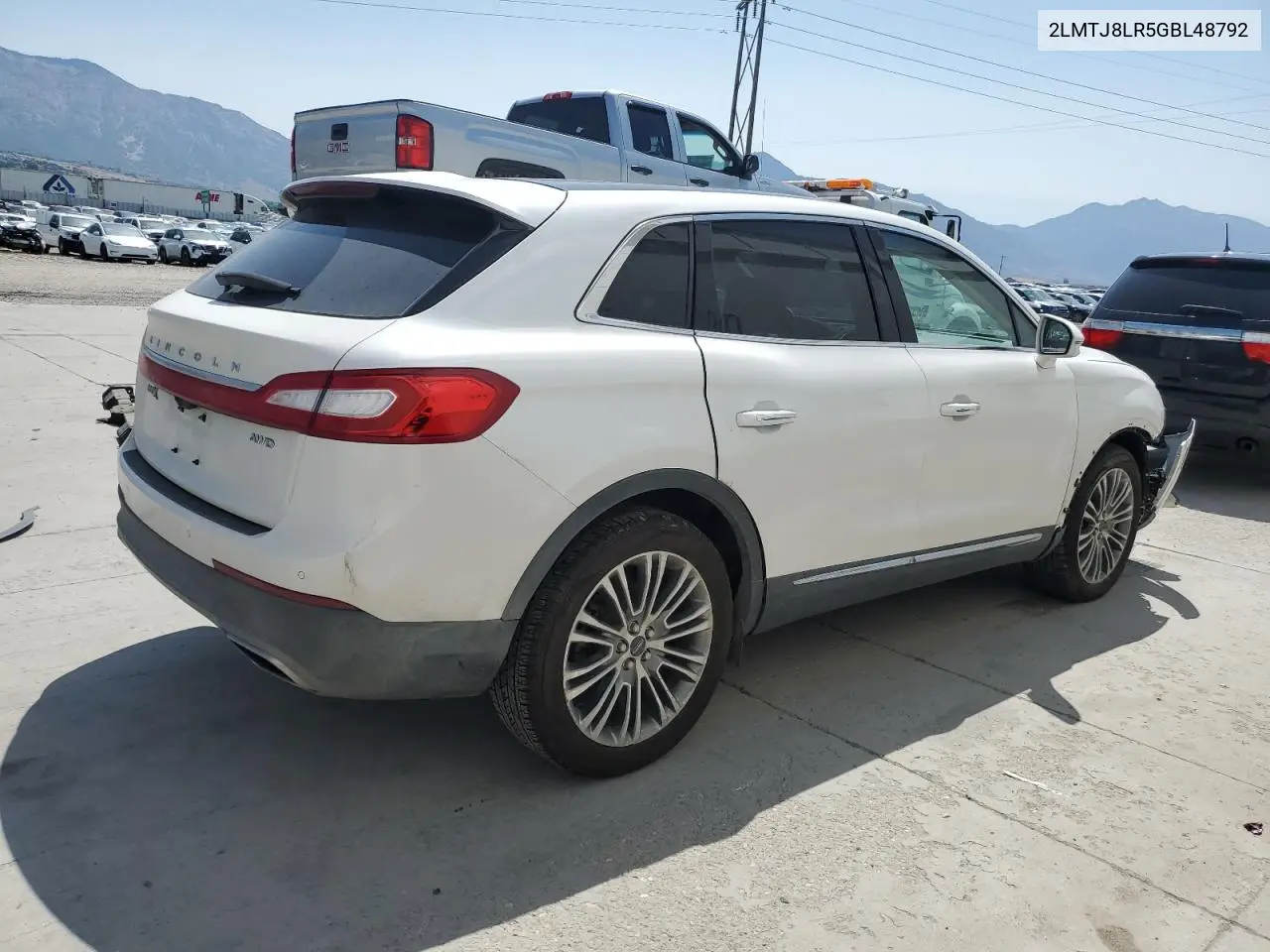 2016 Lincoln Mkx Reserve VIN: 2LMTJ8LR5GBL48792 Lot: 62259915