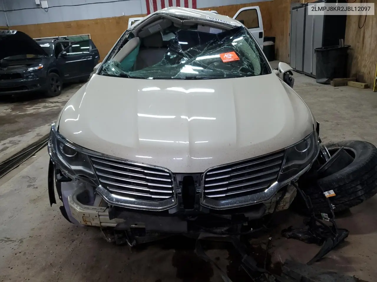 2018 Lincoln Mkx Select VIN: 2LMPJ8KR2JBL12097 Lot: 62374325