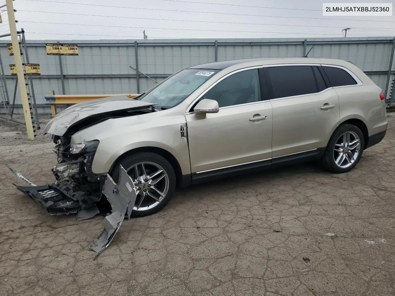 2011 Lincoln Mkt VIN: 2LMHJ5ATXBBJ52360 Lot: 50949275