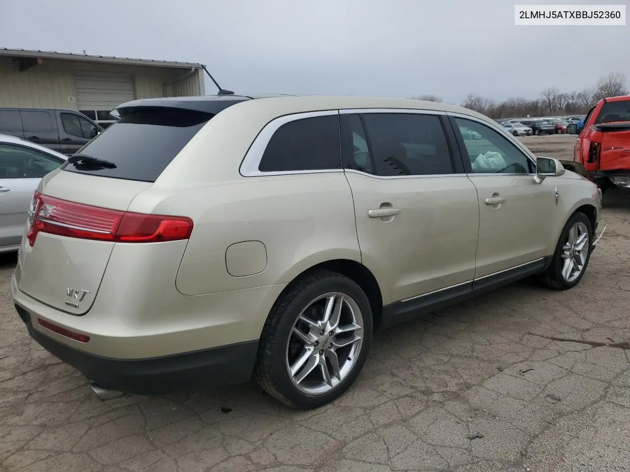 2011 Lincoln Mkt VIN: 2LMHJ5ATXBBJ52360 Lot: 50949275
