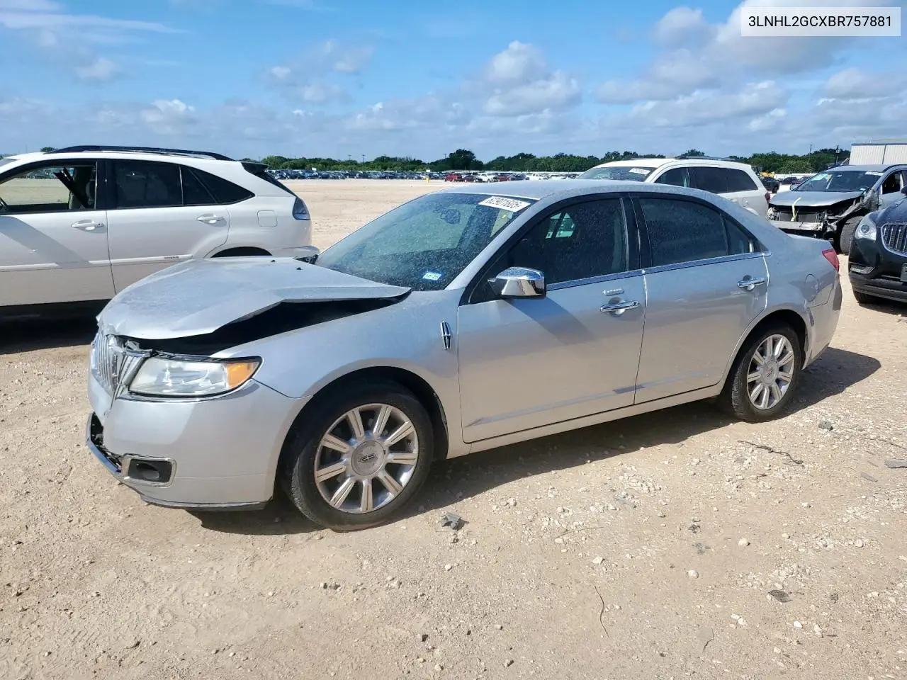 3LNHL2GCXBR757881 2011 Lincoln Mkz