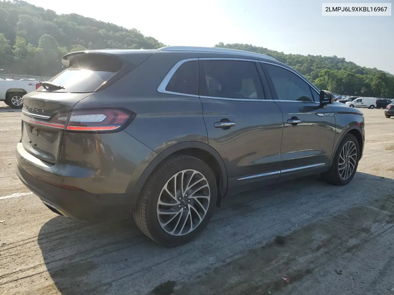 2019 Lincoln Nautilus Reserve VIN: 2LMPJ6L9XKBL16967 Lot: 62356445