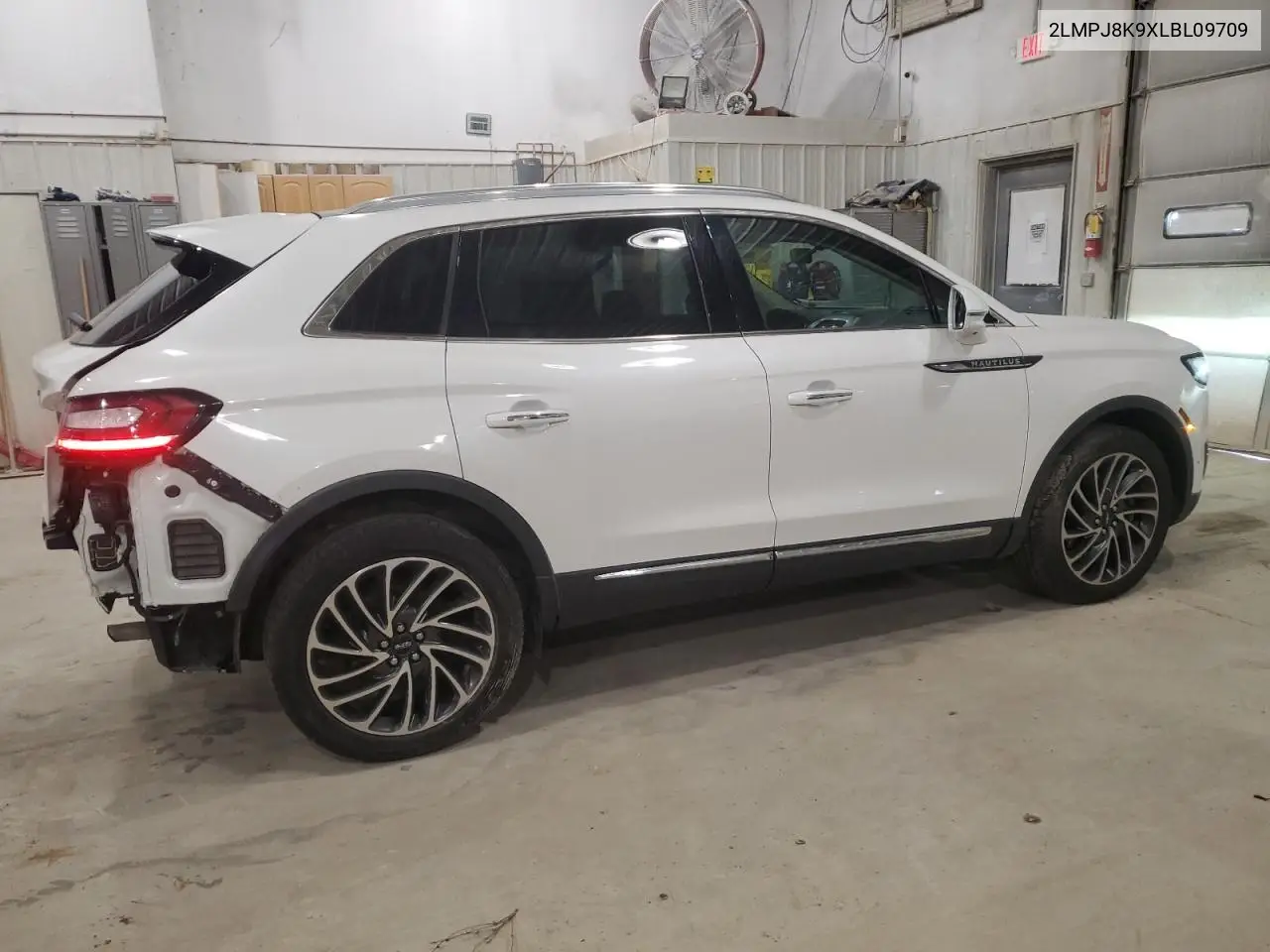 2020 Lincoln Nautilus Reserve VIN: 2LMPJ8K9XLBL09709 Lot: 50779795