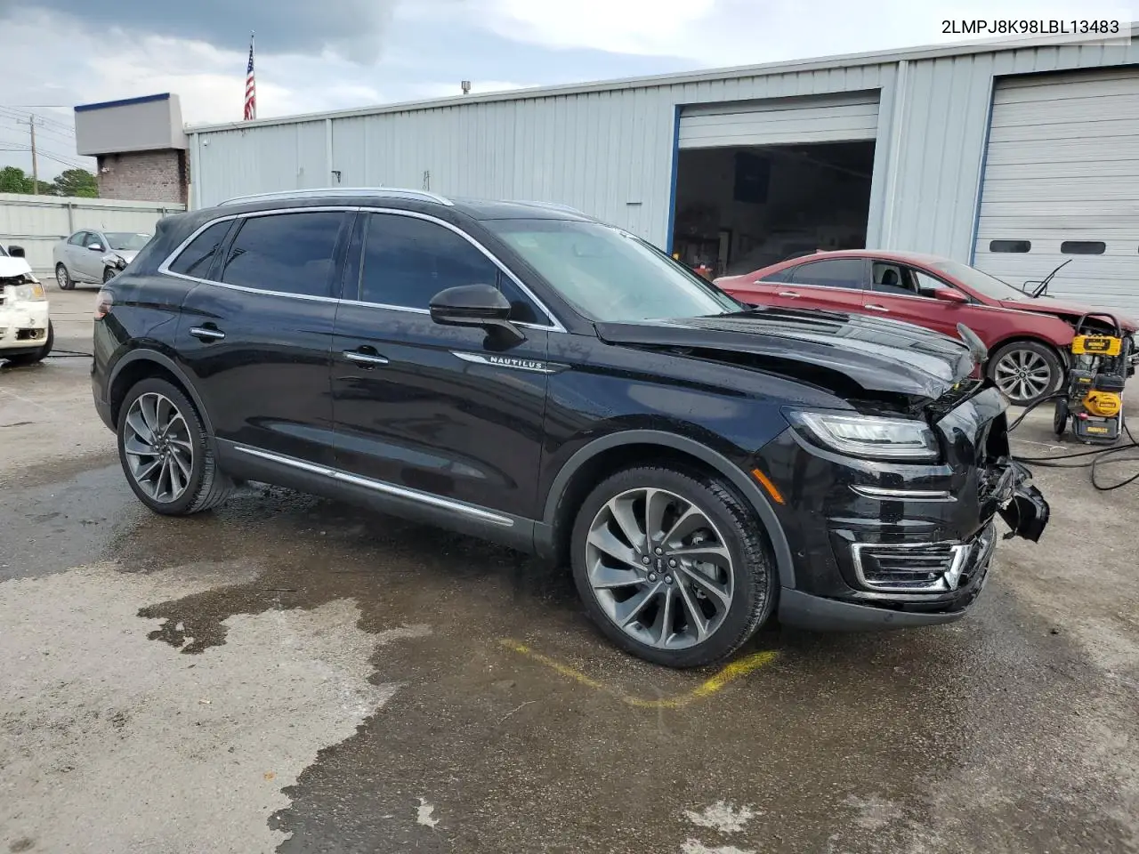 2020 Lincoln Nautilus Reserve VIN: 2LMPJ8K98LBL13483 Lot: 54882165