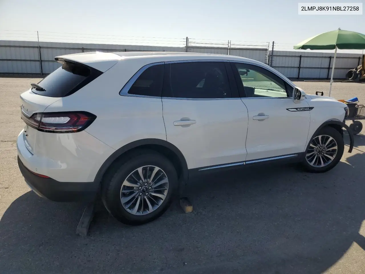 2022 Lincoln Nautilus Reserve VIN: 2LMPJ8K91NBL27258 Lot: 62369175