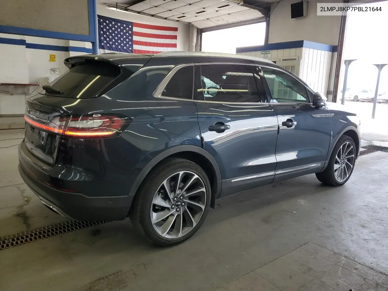 2023 Lincoln Nautilus Reserve VIN: 2LMPJ8KP7PBL21644 Lot: 61447945