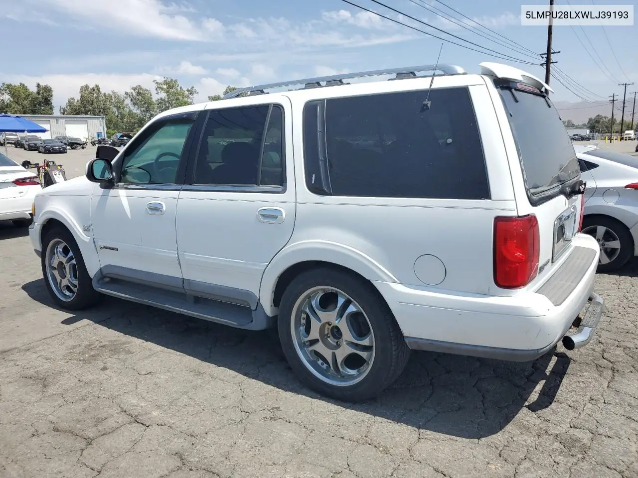 1998 Lincoln Navigator VIN: 5LMPU28LXWLJ39193 Lot: 62238075