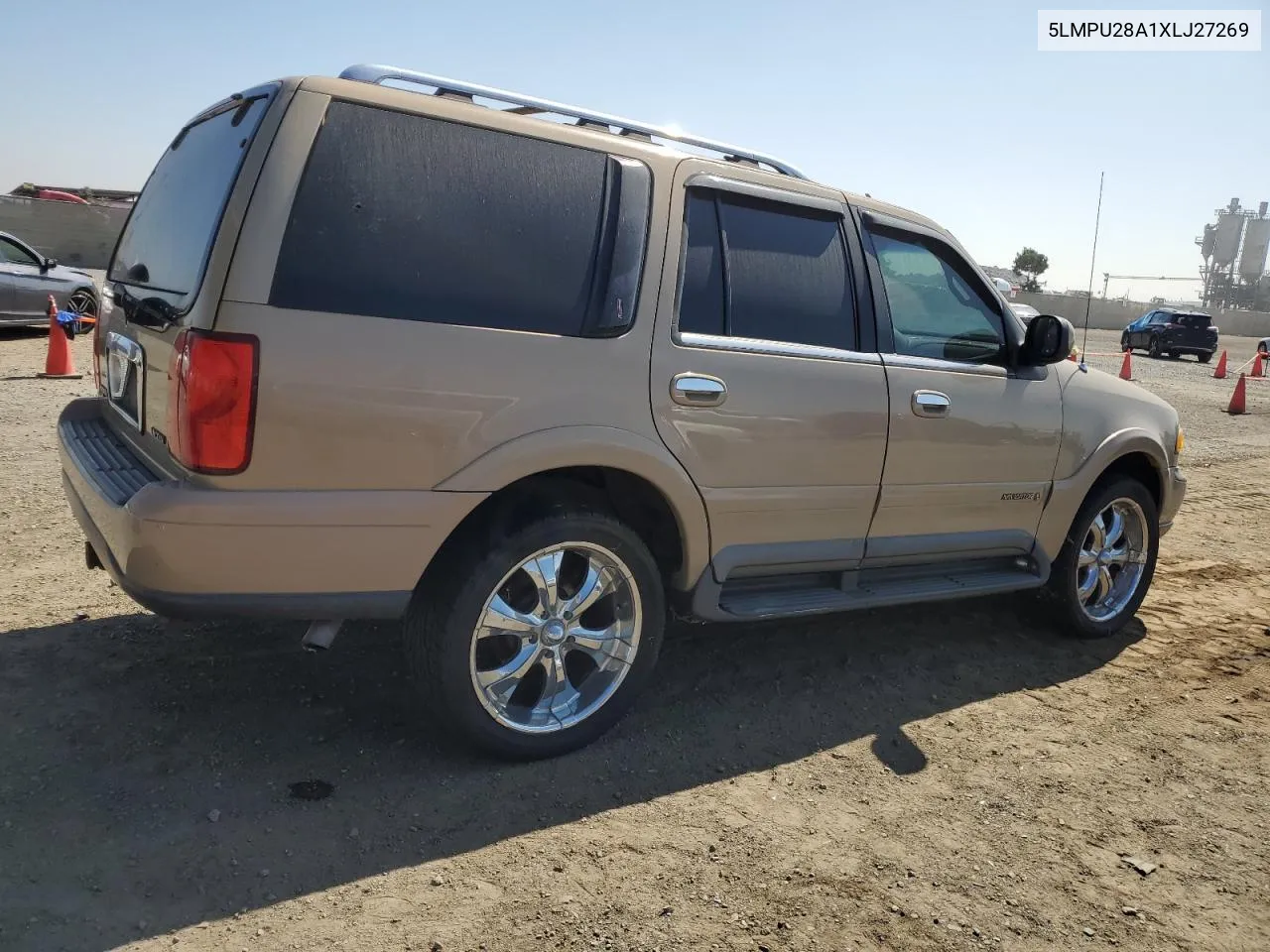 1999 Lincoln Navigator VIN: 5LMPU28A1XLJ27269 Lot: 75737424