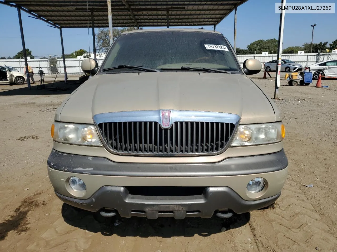 1999 Lincoln Navigator VIN: 5LMPU28A1XLJ27269 Lot: 75737424