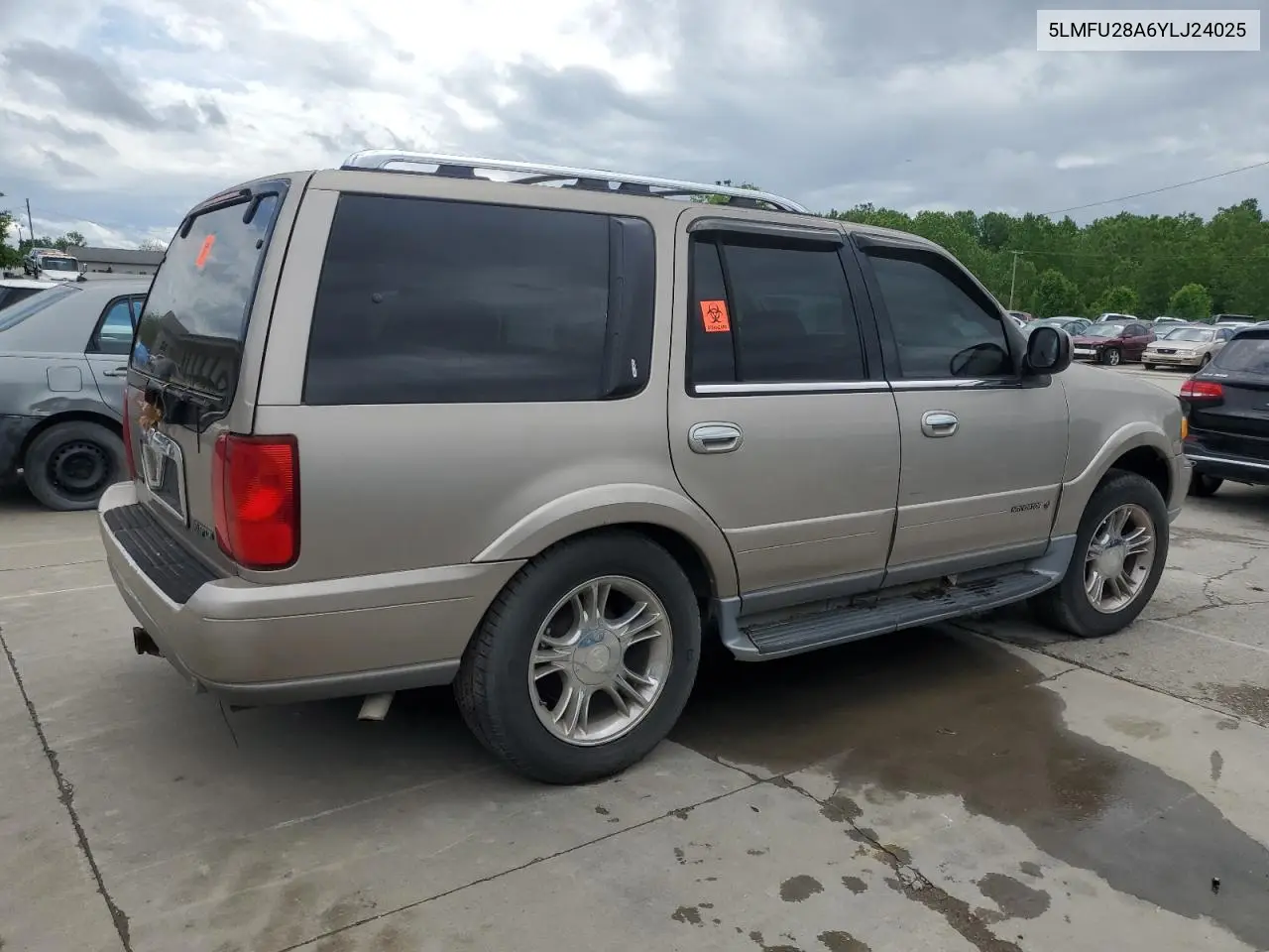 2000 Lincoln Navigator VIN: 5LMFU28A6YLJ24025 Lot: 56555095