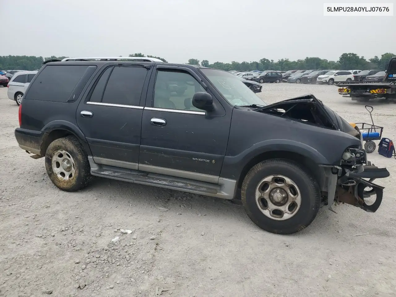 2000 Lincoln Navigator VIN: 5LMPU28A0YLJ07676 Lot: 60346655