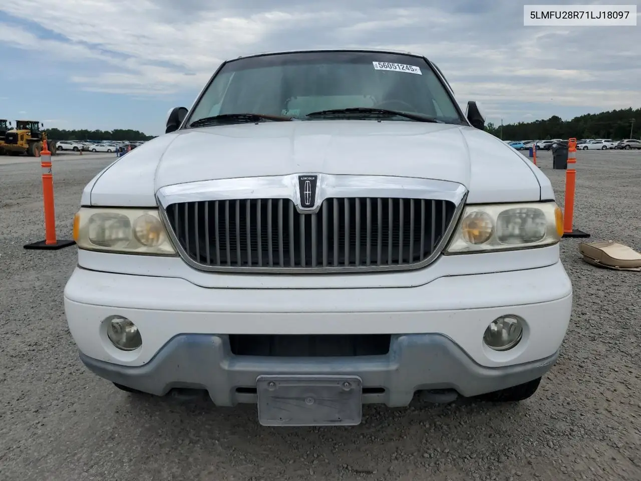 2001 Lincoln Navigator VIN: 5LMFU28R71LJ18097 Lot: 56051245