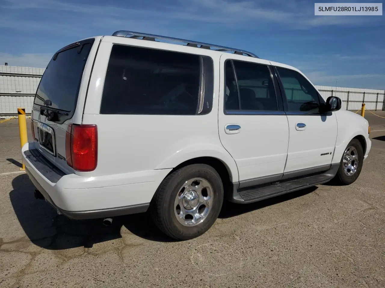 2001 Lincoln Navigator VIN: 5LMFU28R01LJ13985 Lot: 57354795