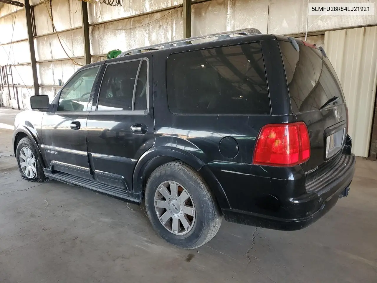 2004 Lincoln Navigator VIN: 5LMFU28R84LJ21921 Lot: 54619035