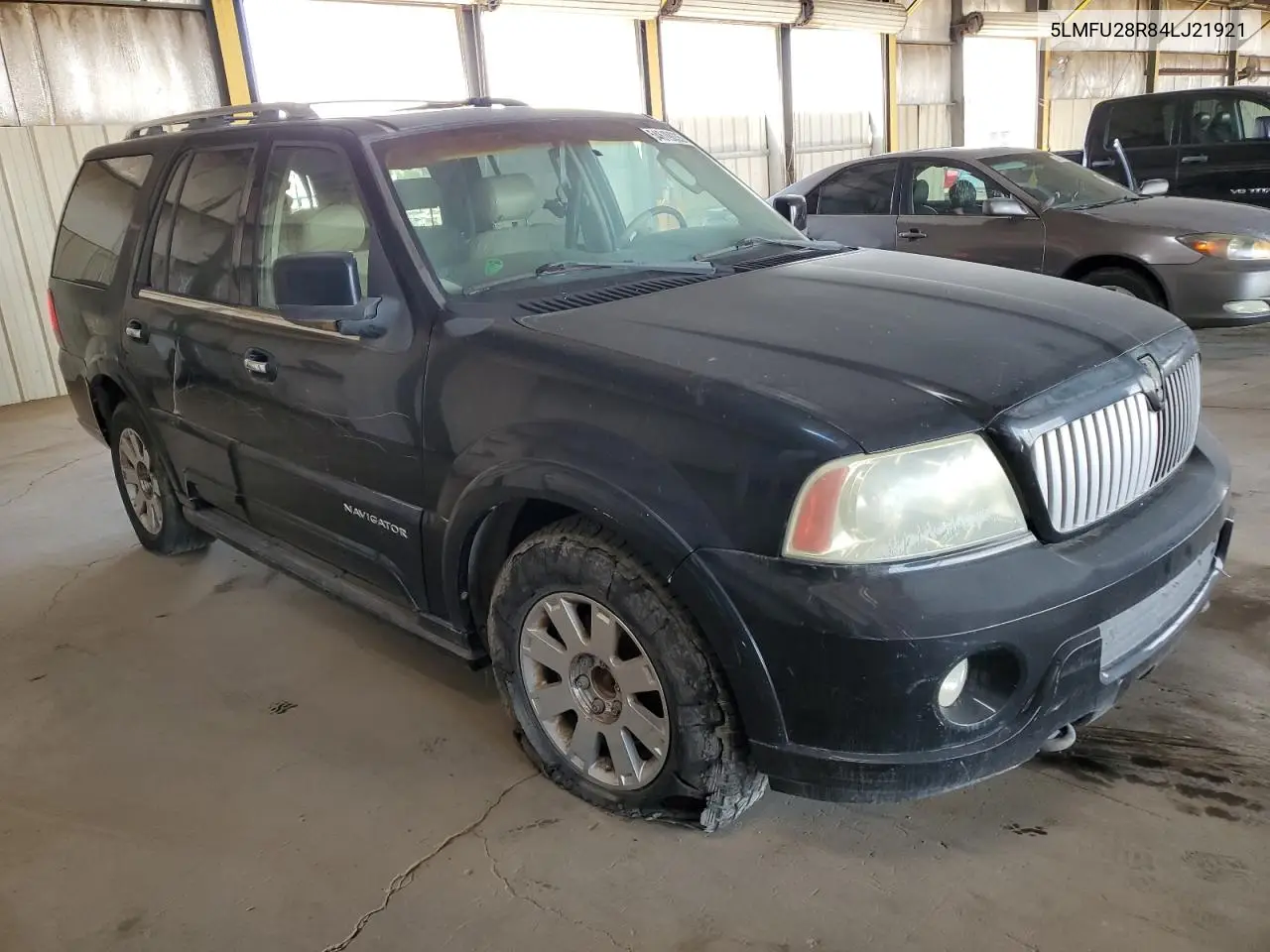 2004 Lincoln Navigator VIN: 5LMFU28R84LJ21921 Lot: 54619035