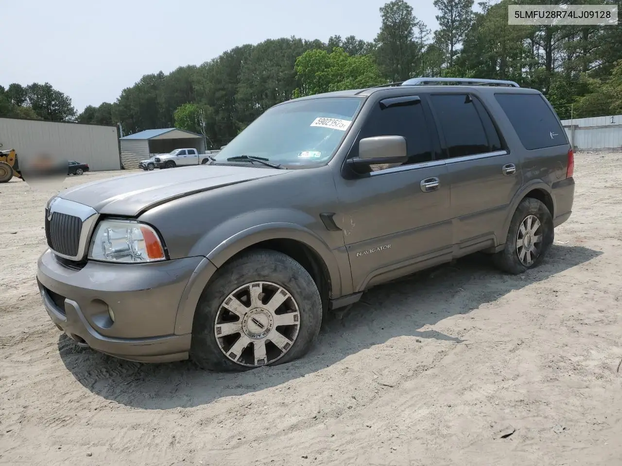 2004 Lincoln Navigator VIN: 5LMFU28R74LJ09128 Lot: 59023625