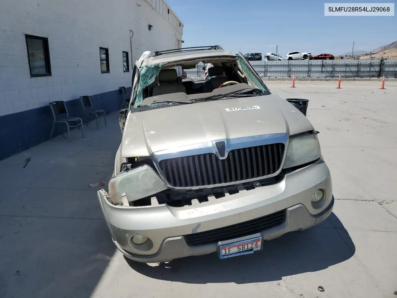 2004 Lincoln Navigator VIN: 5LMFU28R54LJ29068 Lot: 61758635