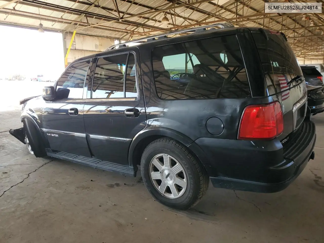 2005 Lincoln Navigator VIN: 5LMFU28525LJ24814 Lot: 53971705