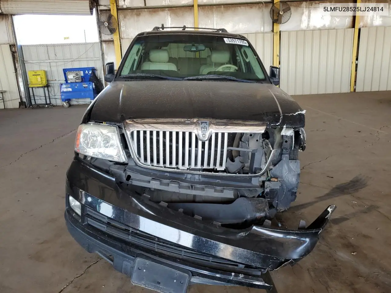 2005 Lincoln Navigator VIN: 5LMFU28525LJ24814 Lot: 53971705
