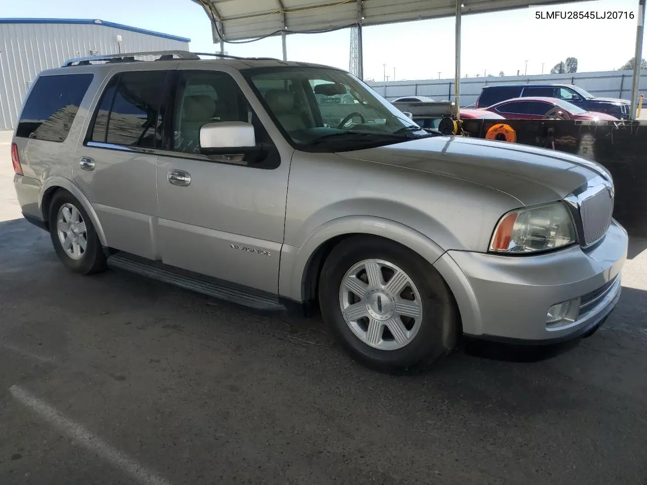 2005 Lincoln Navigator VIN: 5LMFU28545LJ20716 Lot: 62369565