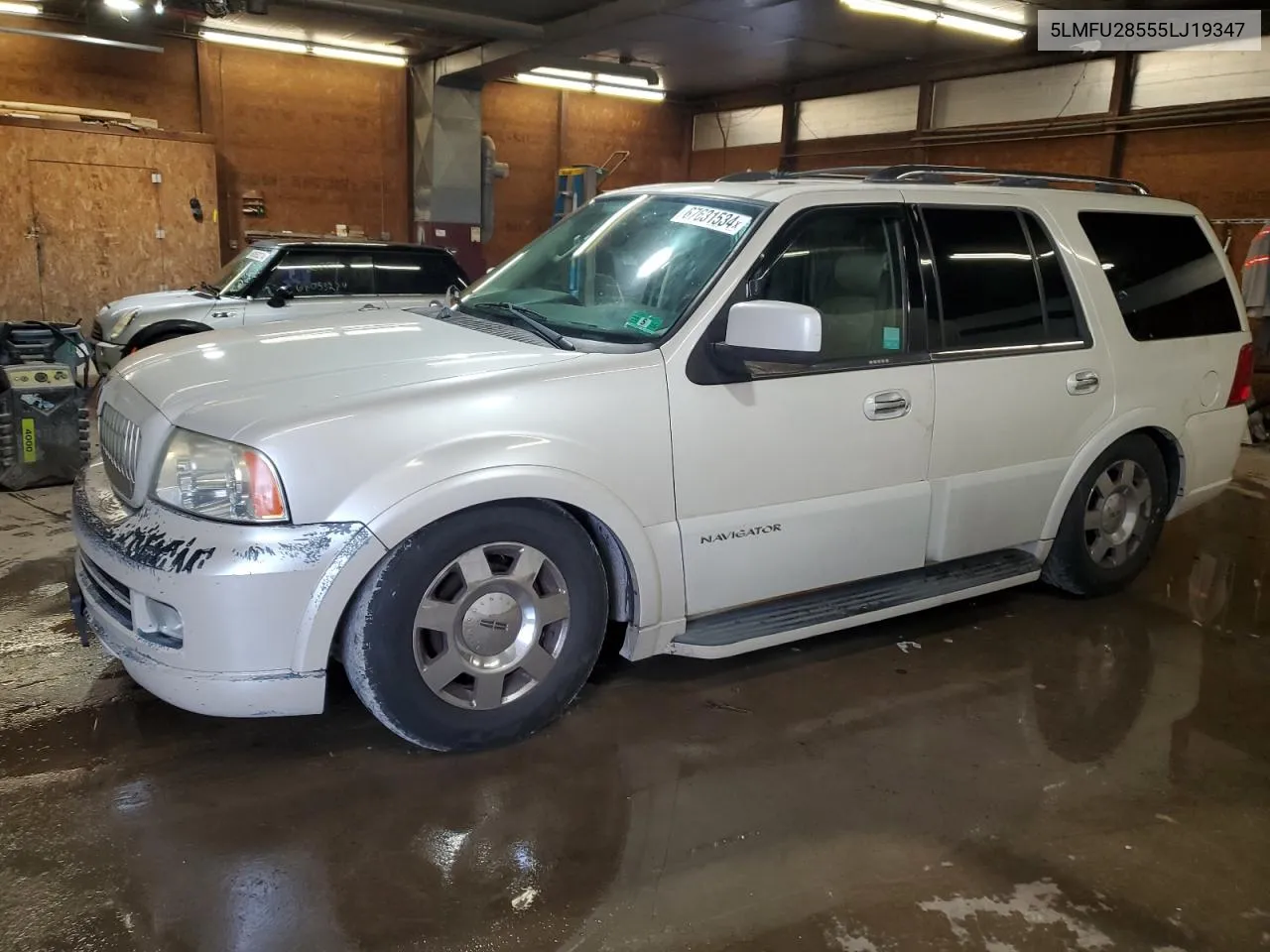 2005 Lincoln Navigator VIN: 5LMFU28555LJ19347 Lot: 67631534