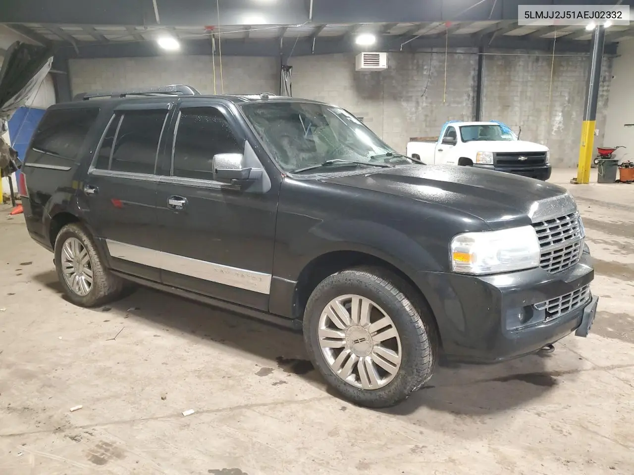 2010 Lincoln Navigator VIN: 5LMJJ2J51AEJ02332 Lot: 49774765