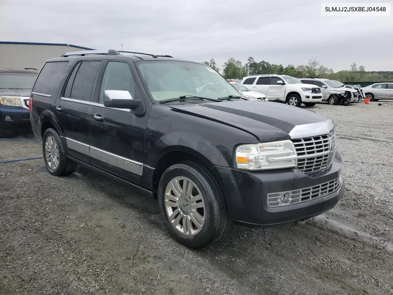 2011 Lincoln Navigator VIN: 5LMJJ2J5XBEJ04548 Lot: 52440525