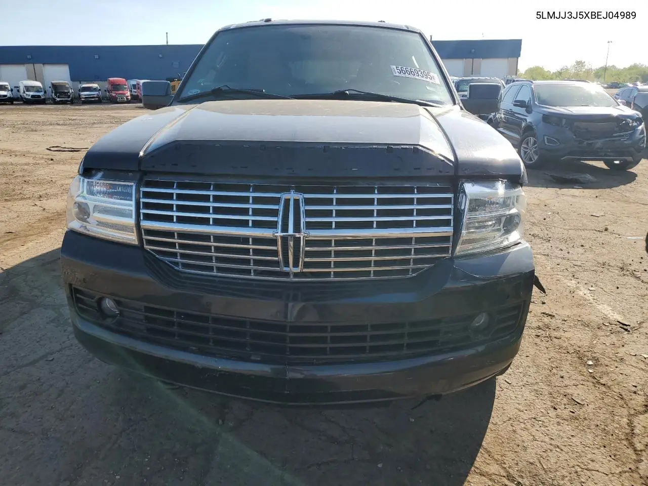 2011 Lincoln Navigator L VIN: 5LMJJ3J5XBEJ04989 Lot: 56669395