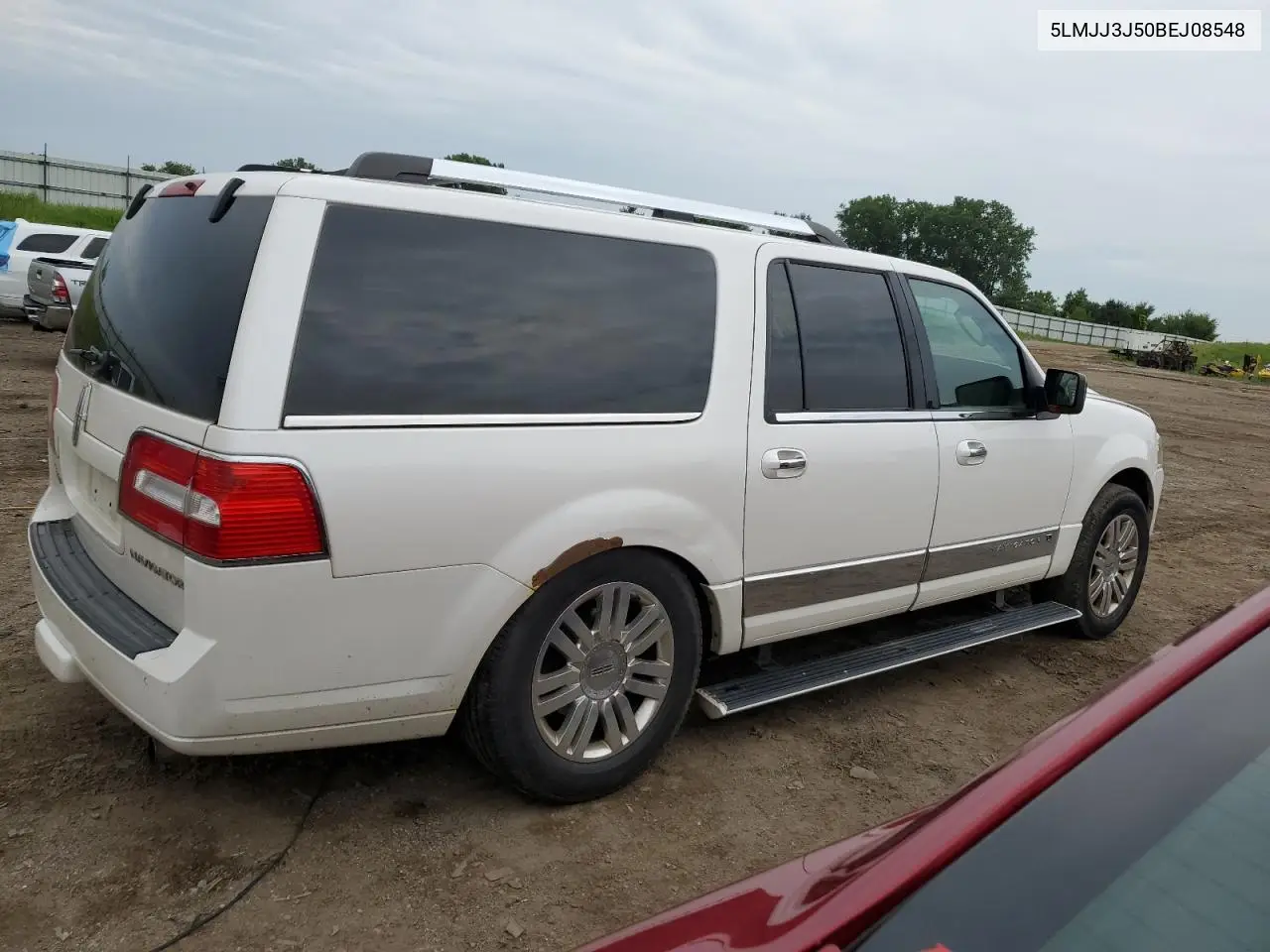 2011 Lincoln Navigator L VIN: 5LMJJ3J50BEJ08548 Lot: 61349845