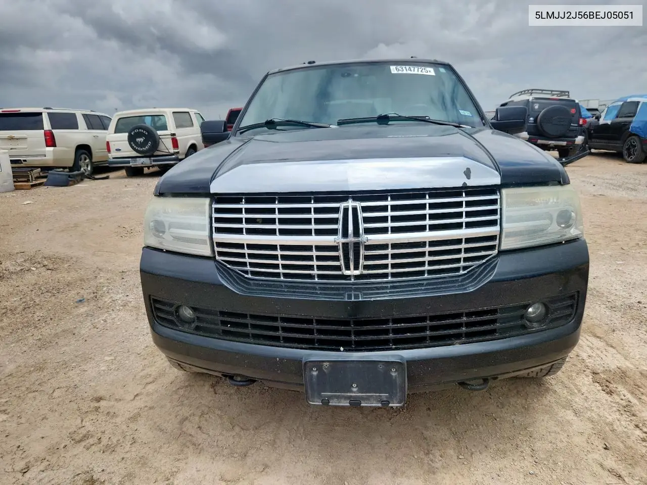 2011 Lincoln Navigator VIN: 5LMJJ2J56BEJ05051 Lot: 63147725