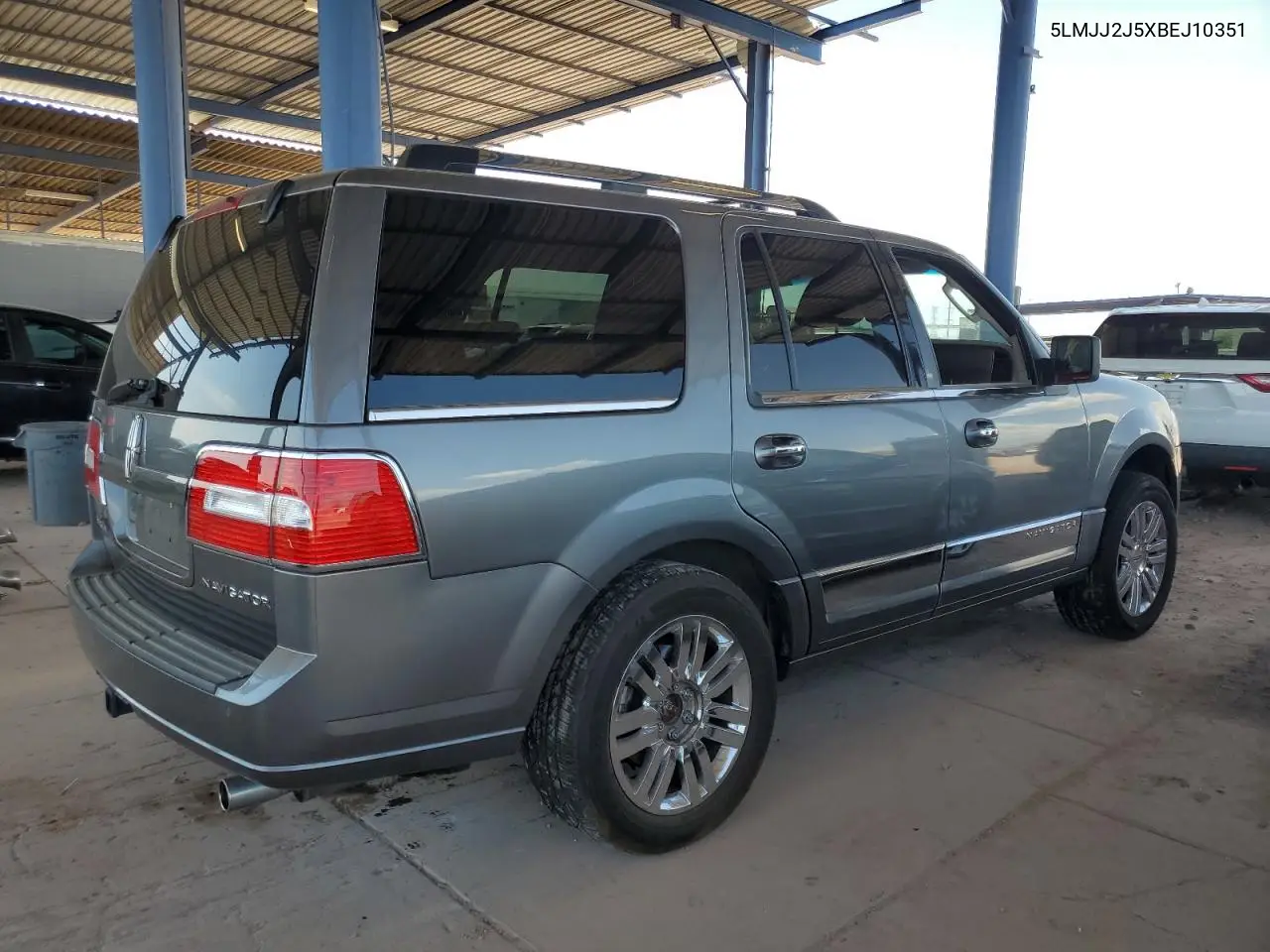 2011 Lincoln Navigator VIN: 5LMJJ2J5XBEJ10351 Lot: 63469965