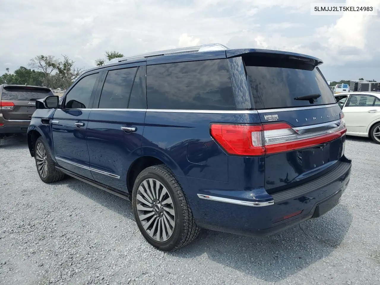 2019 Lincoln Navigator Reserve VIN: 5LMJJ2LT5KEL24983 Lot: 55851575