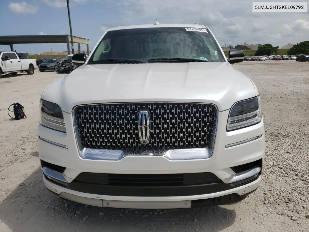 2019 Lincoln Navigator L Select VIN: 5LMJJ3HT2KEL09792 Lot: 62704405