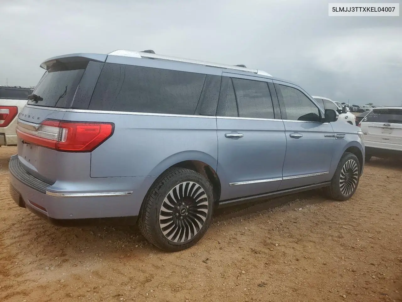 2019 Lincoln Navigator L Black Label VIN: 5LMJJ3TTXKEL04007 Lot: 63100675