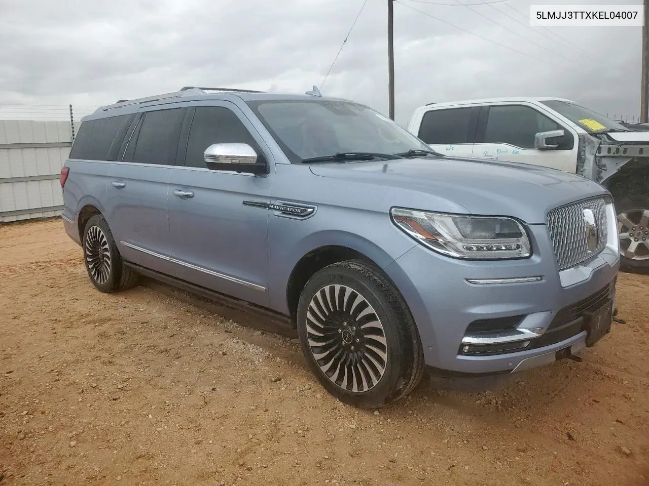 2019 Lincoln Navigator L Black Label VIN: 5LMJJ3TTXKEL04007 Lot: 63100675