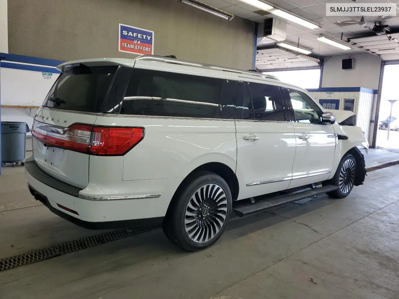2020 Lincoln Navigator L Black Label VIN: 5LMJJ3TT5LEL23937 Lot: 54434155