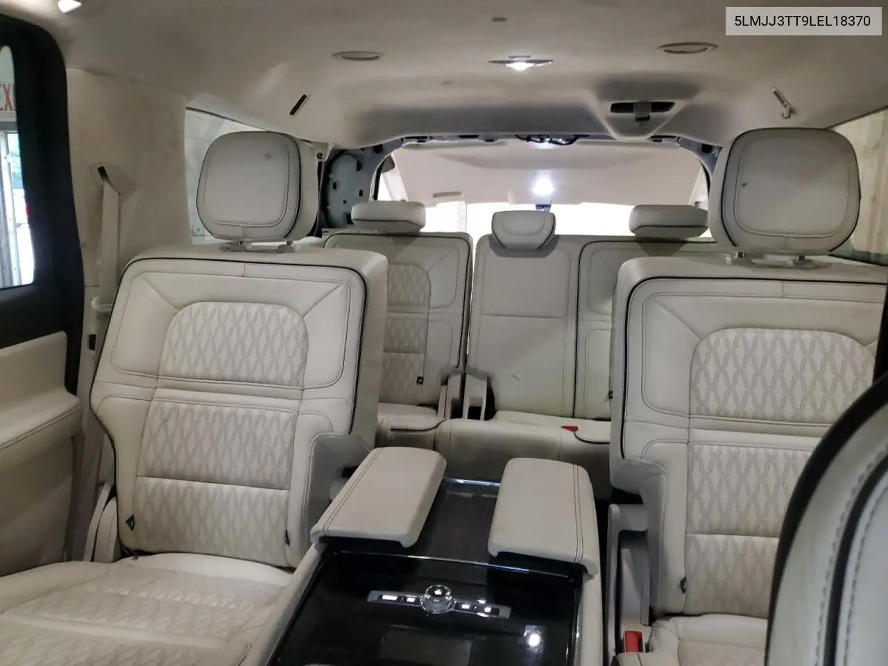 2020 Lincoln Navigator L Black Label VIN: 5LMJJ3TT9LEL18370 Lot: 61458445