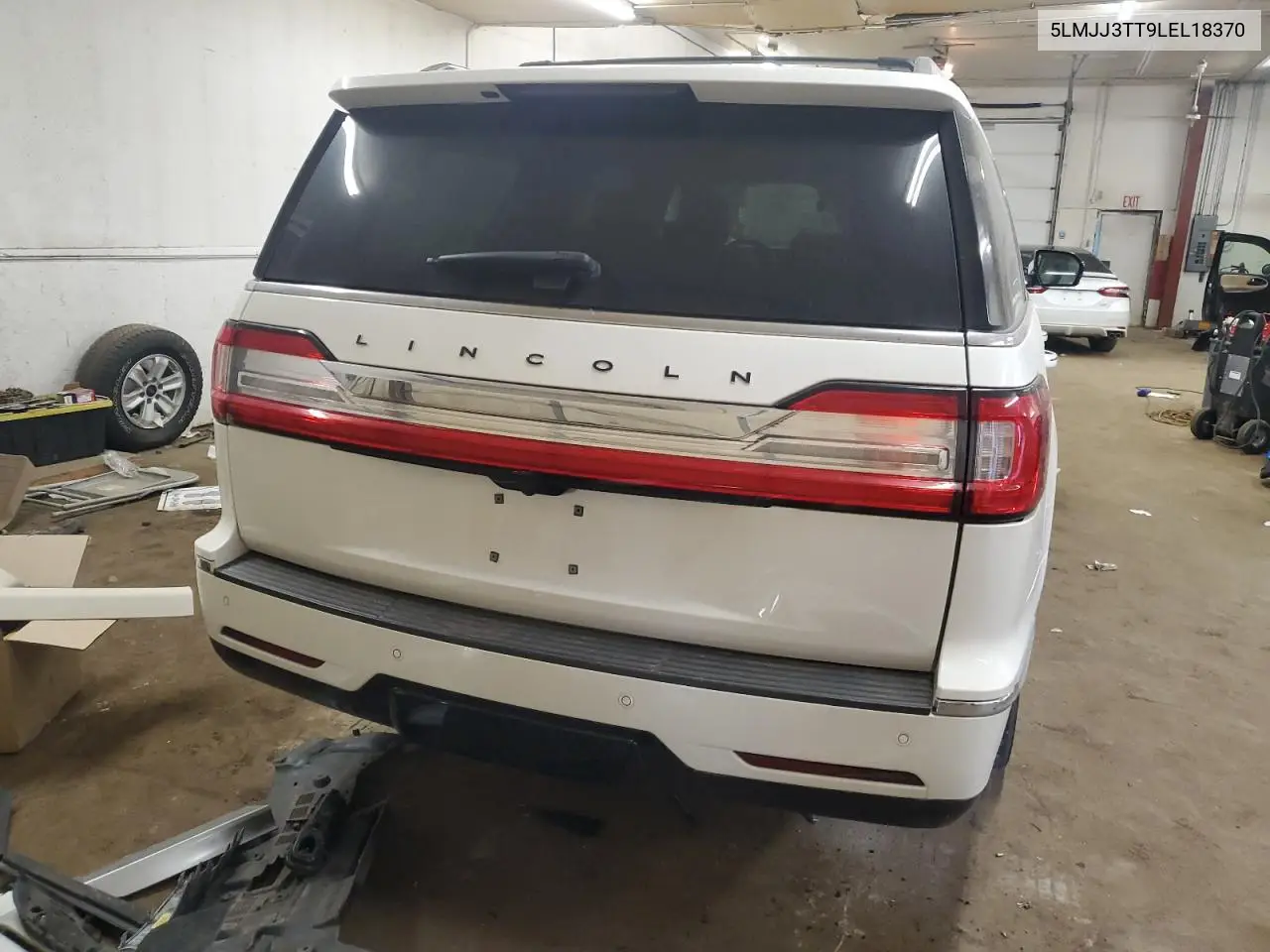 2020 Lincoln Navigator L Black Label VIN: 5LMJJ3TT9LEL18370 Lot: 61458445