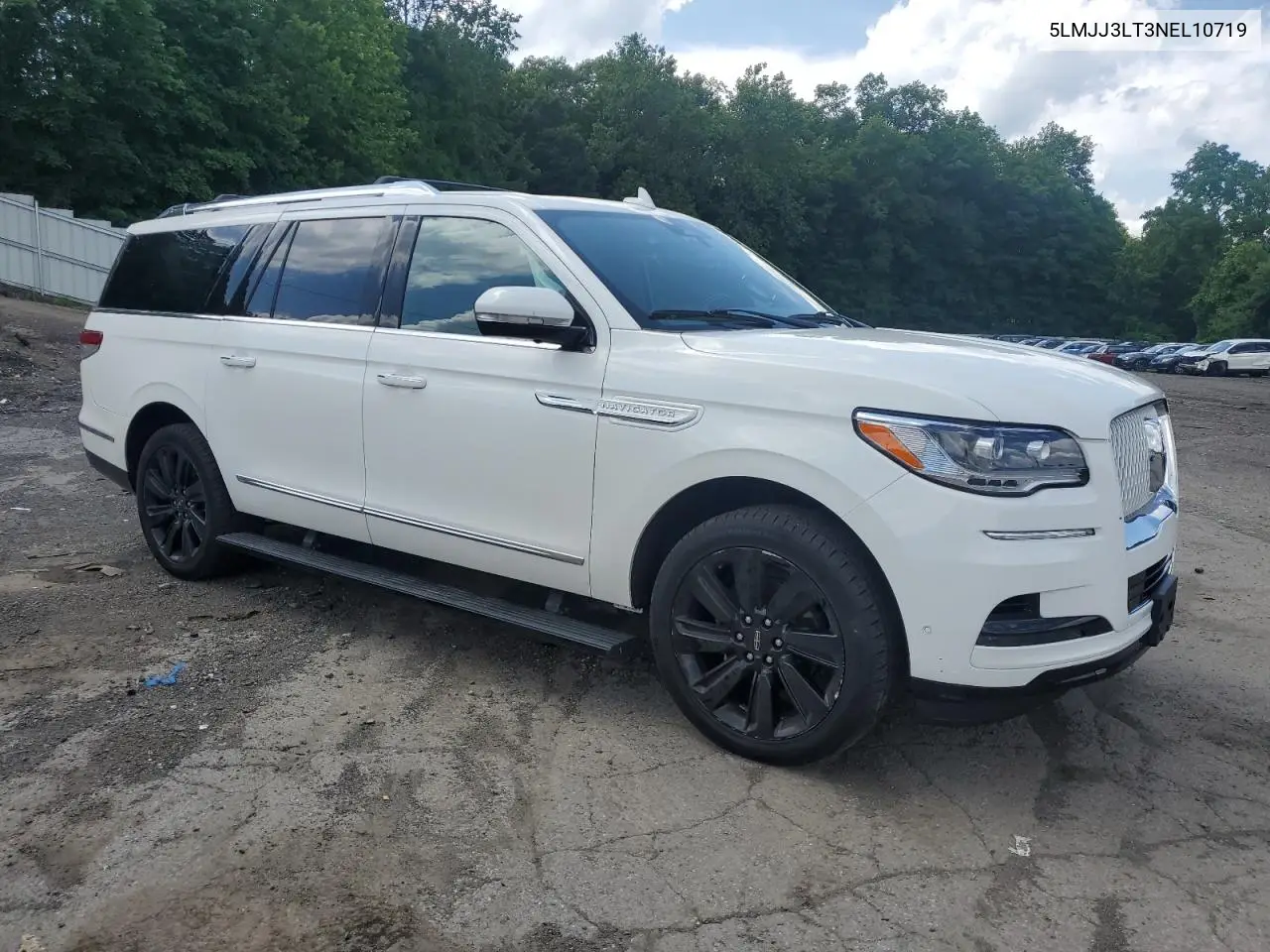 2022 Lincoln Navigator L Reserve VIN: 5LMJJ3LT3NEL10719 Lot: 61331215