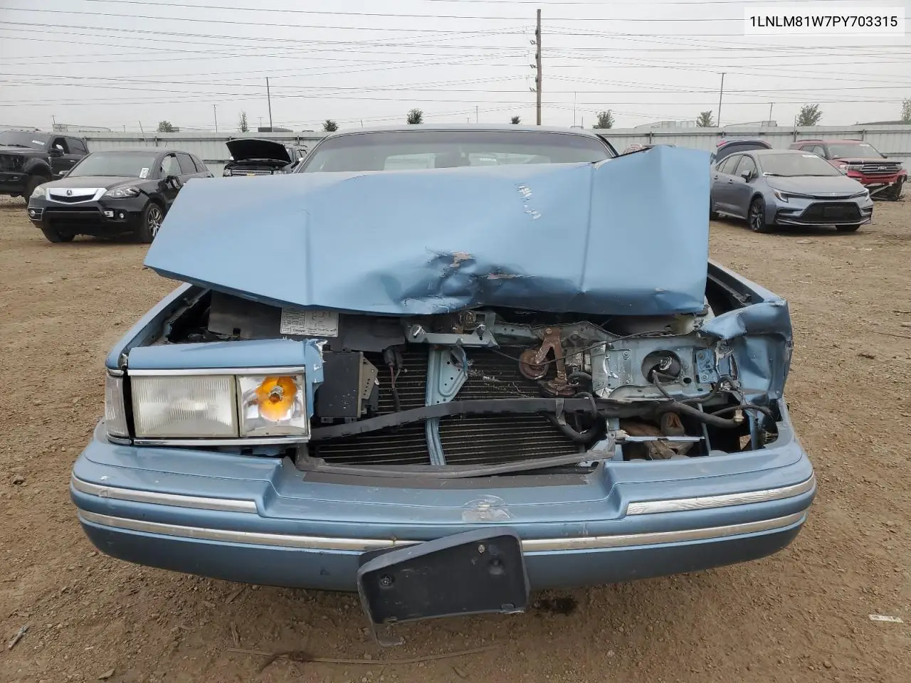 1993 Lincoln Town Car Executive VIN: 1LNLM81W7PY703315 Lot: 60986195