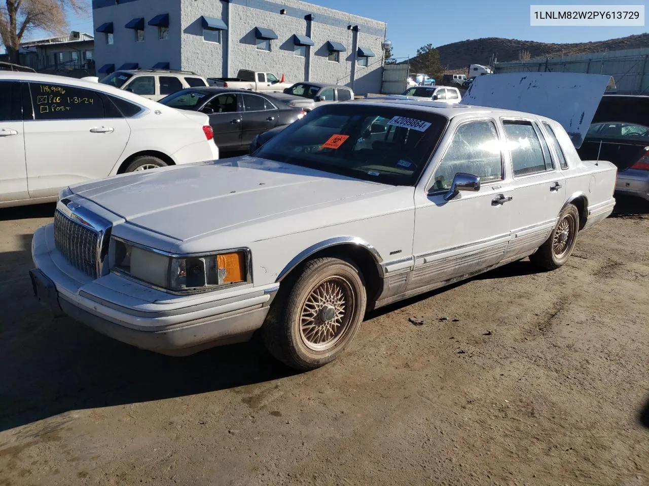 1993 Lincoln Town Car Signature VIN: 1LNLM82W2PY613729 Lot: 75395294
