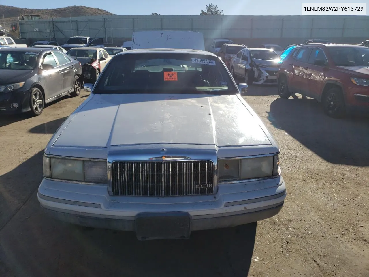 1993 Lincoln Town Car Signature VIN: 1LNLM82W2PY613729 Lot: 75395294