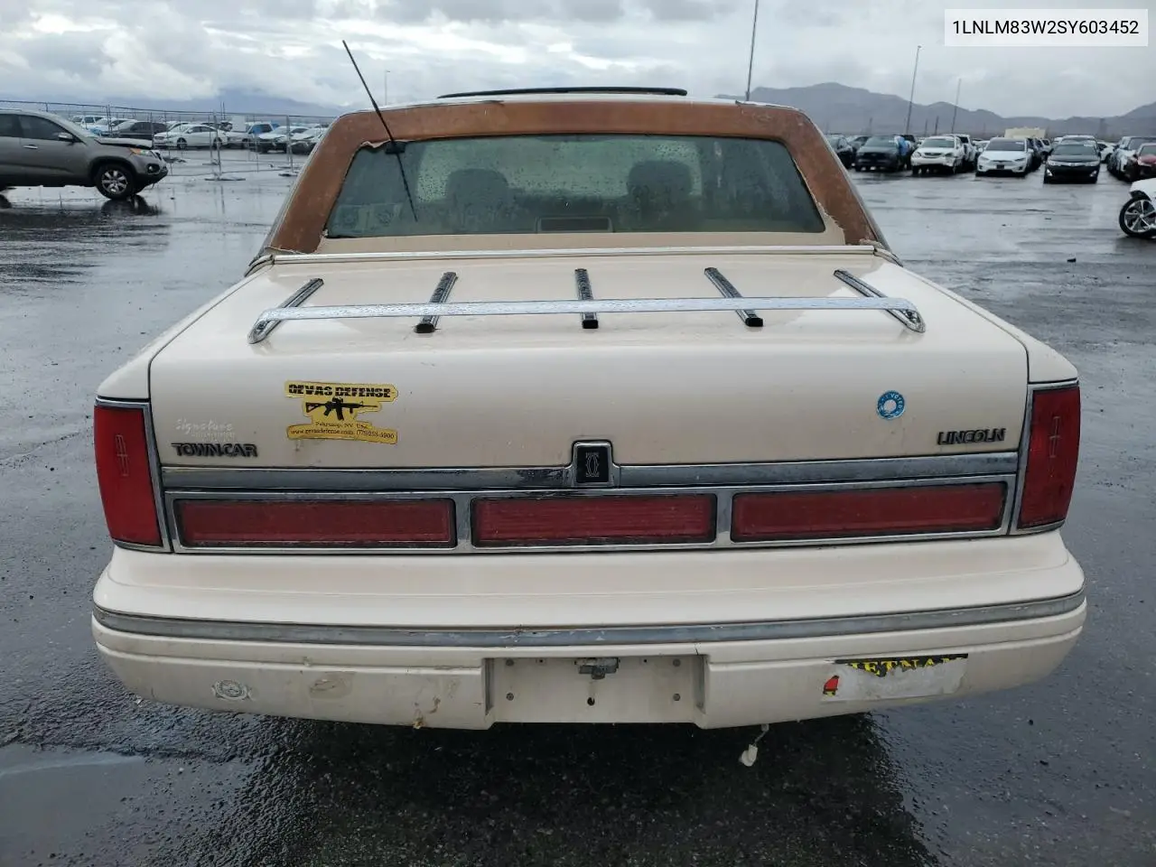 1995 Lincoln Town Car Cartier VIN: 1LNLM83W2SY603452 Lot: 55756595